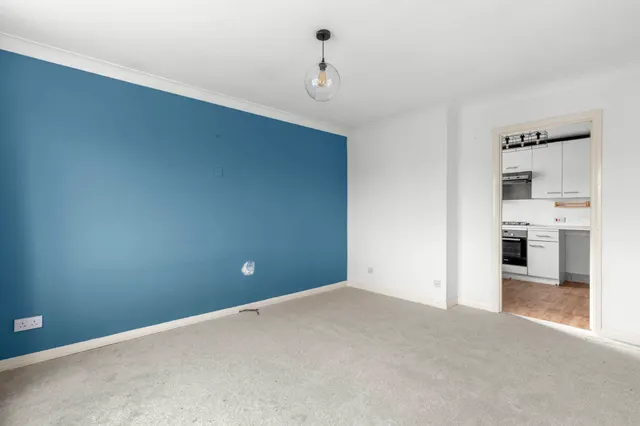 Hazlemere Road, Penn, HP10, photo 2