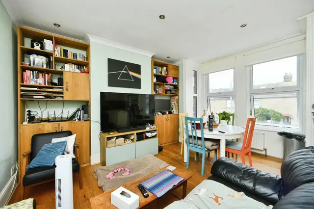 Photo 2 — Down Terrace, Brighton