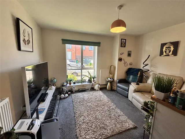 Evesham Street, Redditch, B97, photo 3