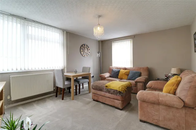 Cross Hill View, Barrow-Upon-Humber, DN19, photo 3