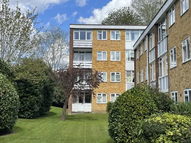 Radstone Court, Woking, GU22, photo 1