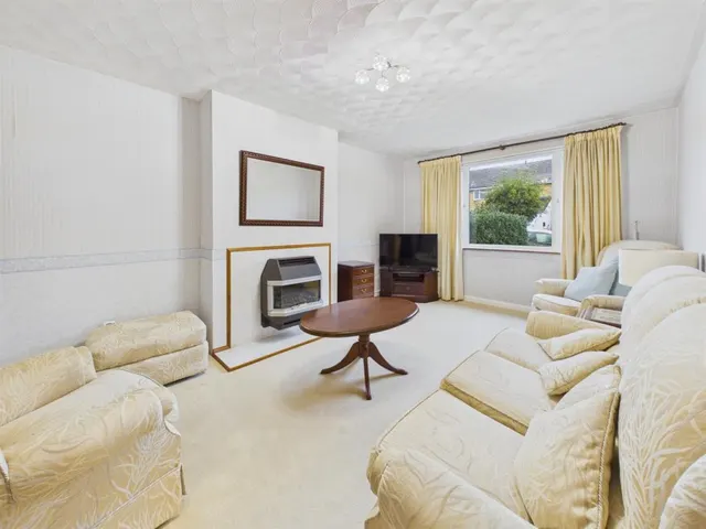 Simon Road, Longlevens, photo 3