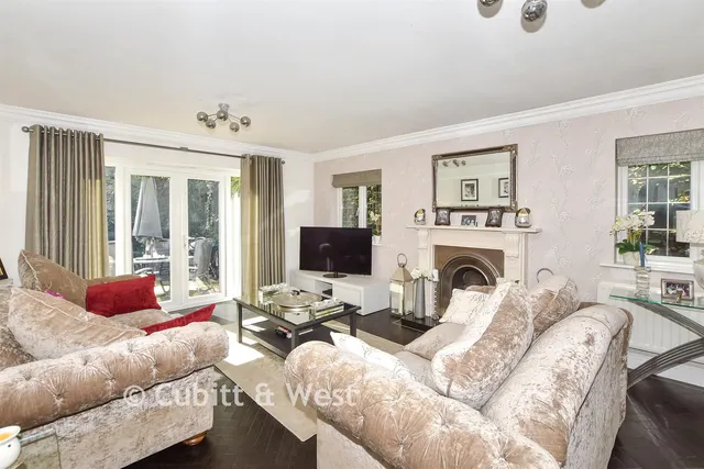Broad Oak, Buxted, TN22, photo 3