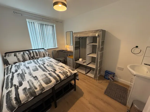 Photo 3 — Chepstow Road, Oakley Vale, Corby, NN18