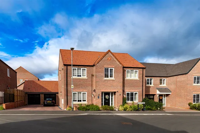 Farrier Way, Retford, photo 1