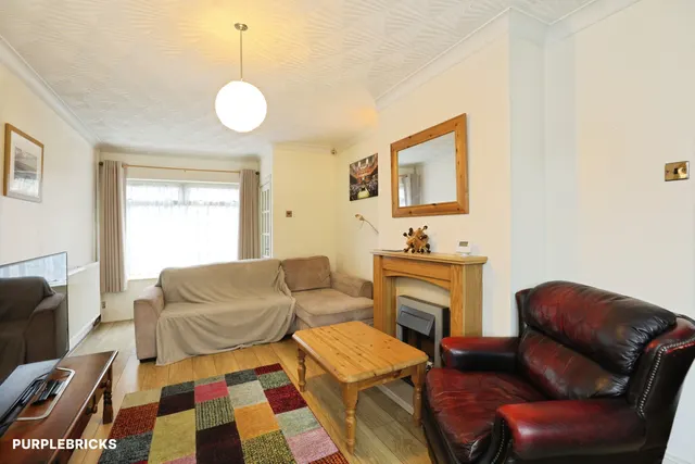 Hughson Grove, Stoke-On-Trent, ST6, photo 3