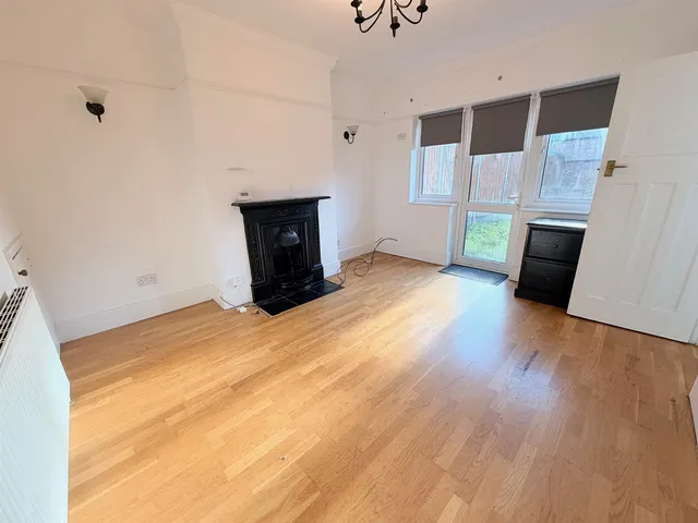 Photo 2 — Grosvenor Road, Romford, Essex RM7 0QU