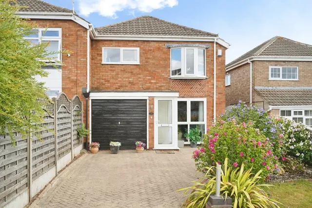Winchester Way, Ashby-de-la-Zouch, LE65, photo 1