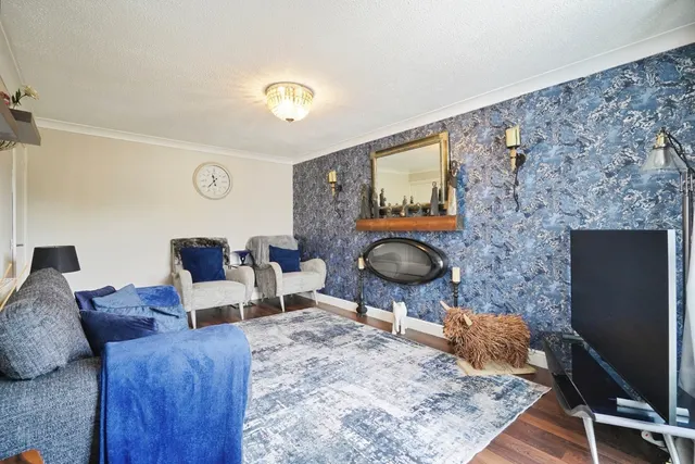 Winchester Way, Ashby-de-la-Zouch, LE65, photo 2