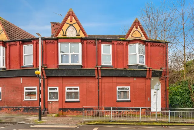 Knowsley Road, Bootle, photo 1