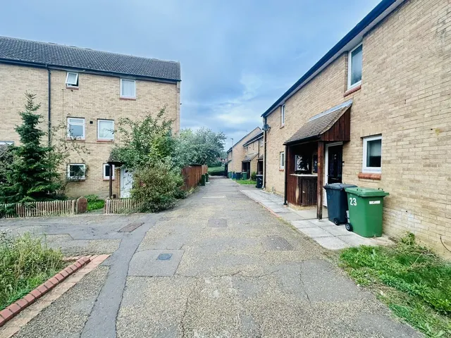 Brudenell, Orton Goldhay, PE2, photo 2