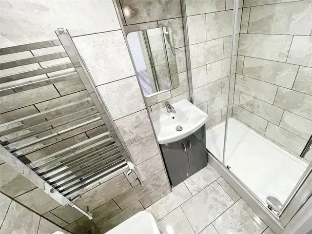 Penwell Fold, Oldham, OL1, photo 1
