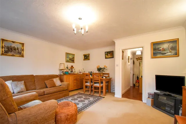 Photo 2 — Clare Mead, Rowledge, Farnham, Surrey, GU10 4BJ