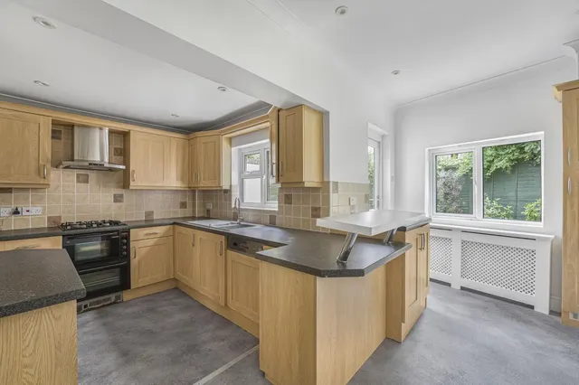 Warner Road, Bromley, photo 2
