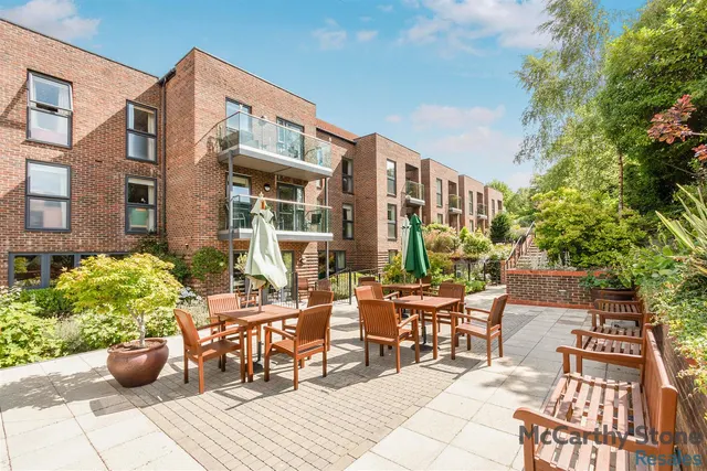 Lower Turk Street, Alton, GU34, photo 1