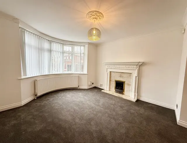 Mendip Close, Cheadle, photo 3