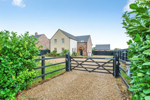 Walton Road, Marshland St. James, Wisbech, photo 1