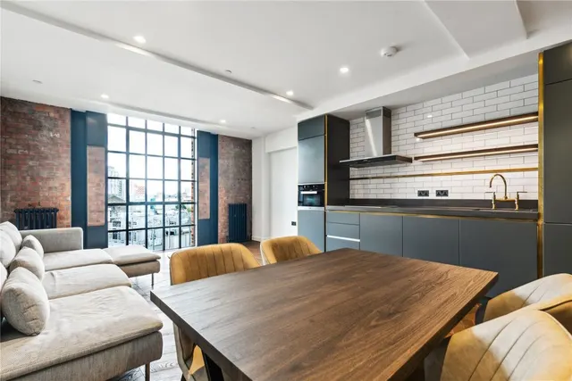 Circus Road East, Battersea, photo 3