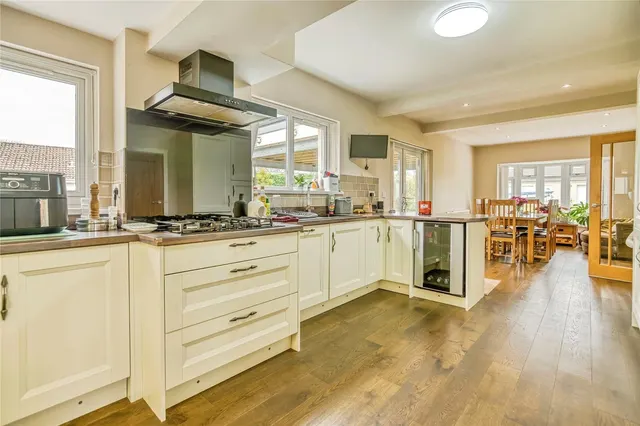 Moreton, Saundersfoot, SA69, photo 2