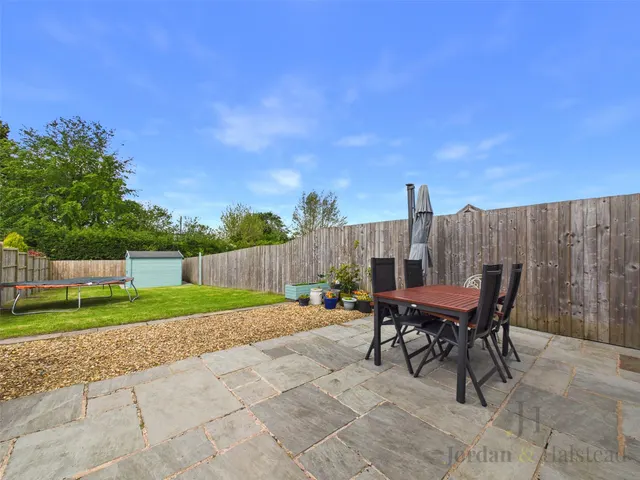Photo 3 — Chapel Avenue, Kingsley, Frodsham, Cheshire, WA6 8HD
