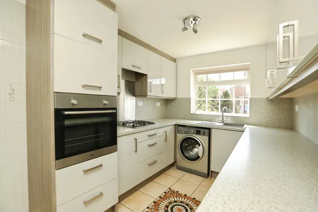 Photo 2 — Landseer Court, Flanderwell, Rotherham, South Yorkshire, S66