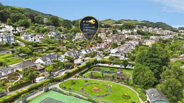 Ilfracombe, EX34, photo 1