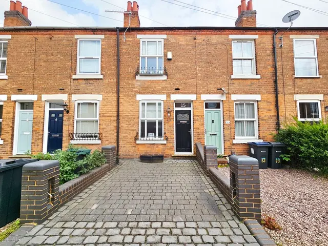 Florence Avenue, Wylde Green, B73, photo 1