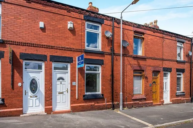 Emily Street, St. Helens, Merseyside, WA9, photo 1