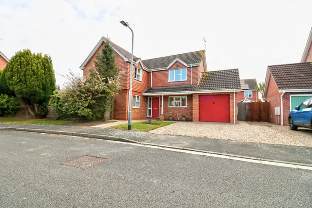 Avignon Road, Spalding, PE11, photo 1