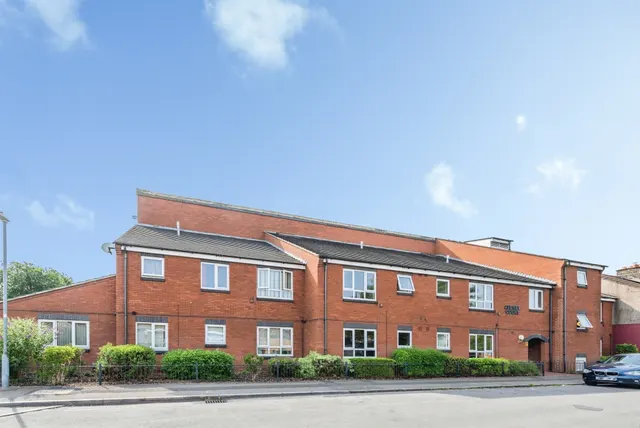 Thomas Street, Swindon, photo 1