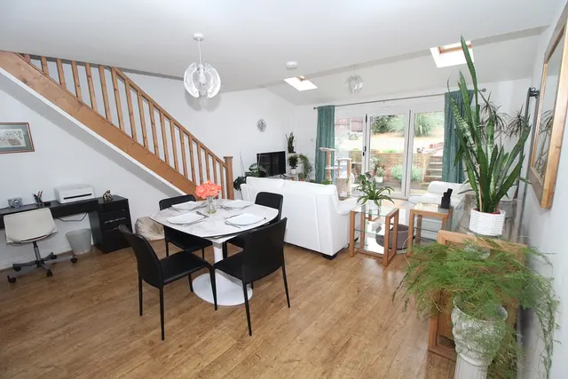 Falcon Crescent, Flitwick, photo 2
