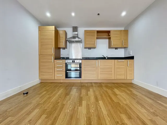 Long Lane, London SE1 4PB, photo 1