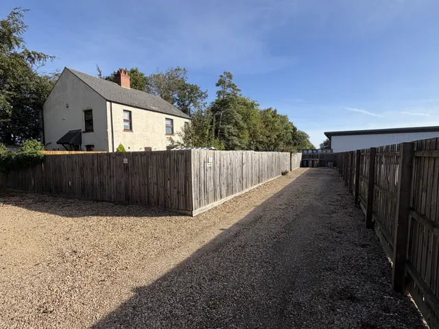 Wisbech Road, Whittlesey, PE7, photo 3