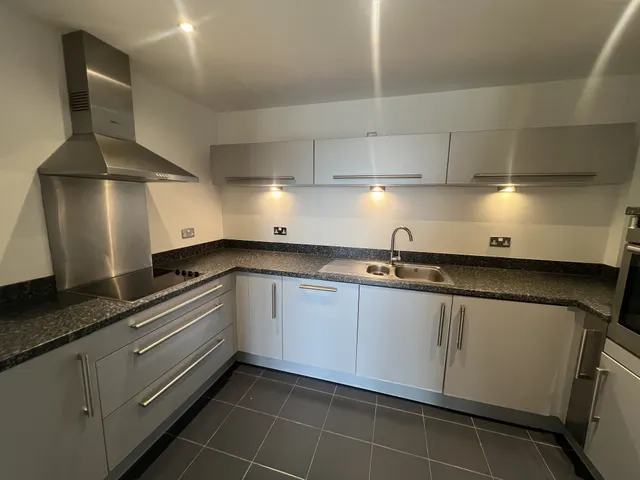 Watkiss Way, Cardiff, CF11, photo 3