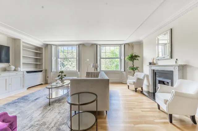London, SW1W, photo 1