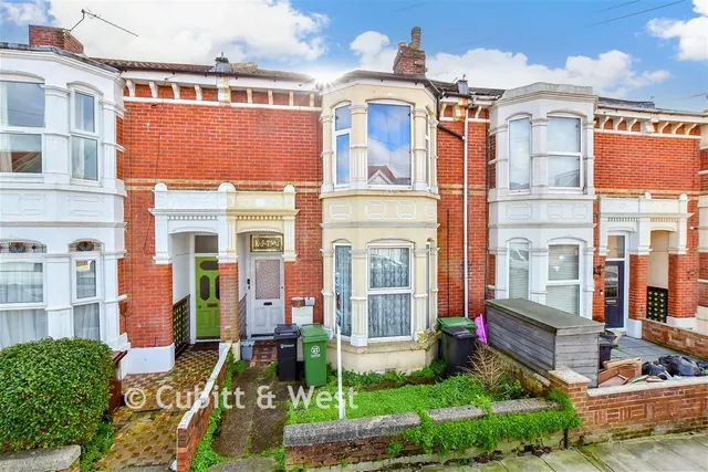 Oriel Road, North End, PO2, photo 1