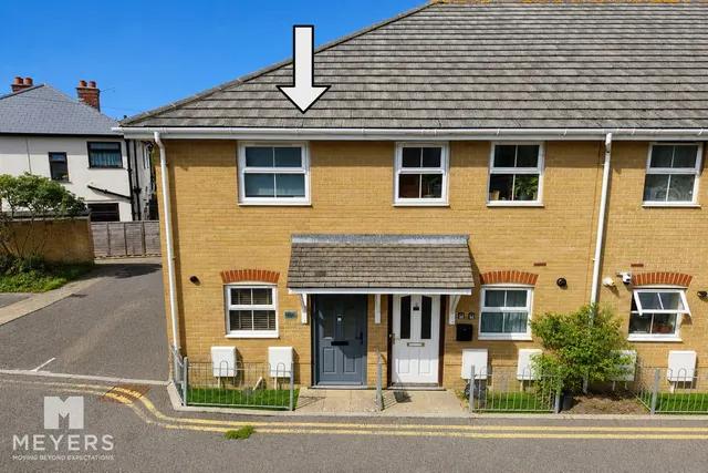 Hannington Grove, Bournemouth, BH7, photo 1