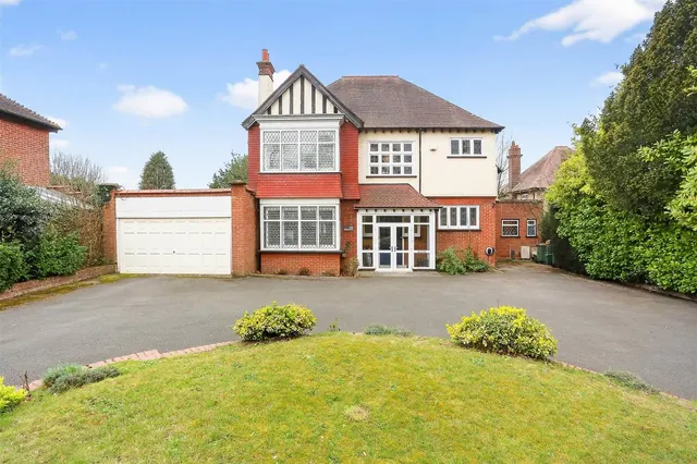 Burdon Lane, South Cheam, SM2 7PT, photo 1