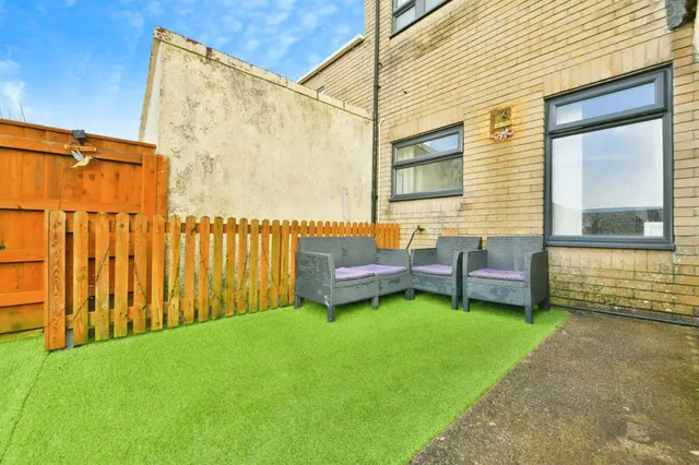 Northampton Close, Plymouth, PL5, photo 2