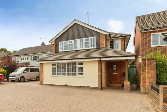 London Road, Hertford Heath, Hertford, photo 1