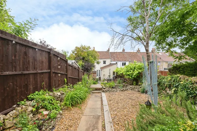 Photo 2 — Bath Road, Willsbridge, BRISTOL