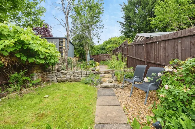 Photo 3 — Bath Road, Willsbridge, BRISTOL