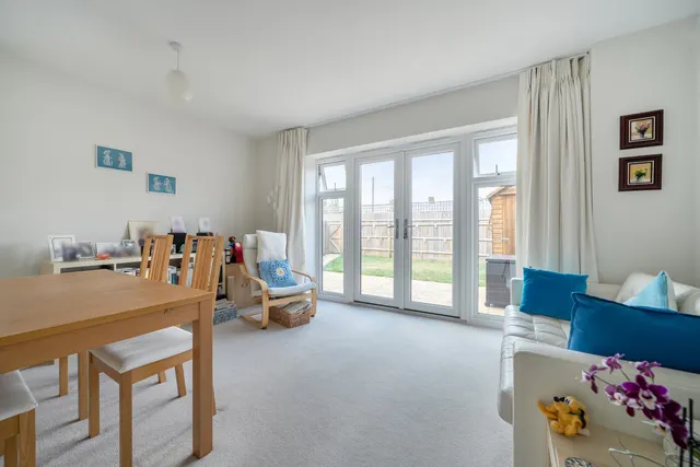 Chiltern Gardens, Woodcote, RG8, photo 2