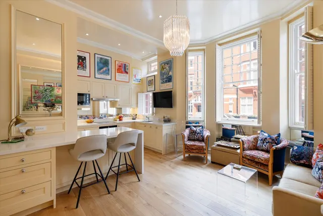 Culford Gardens, London, SW3, photo 1