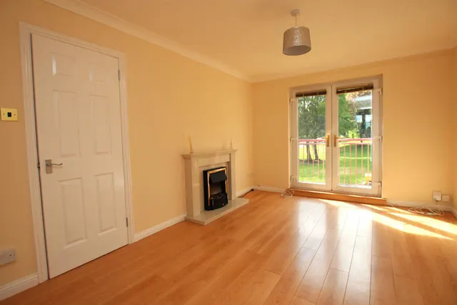Creteil Court, Falkirk, FK1, photo 2