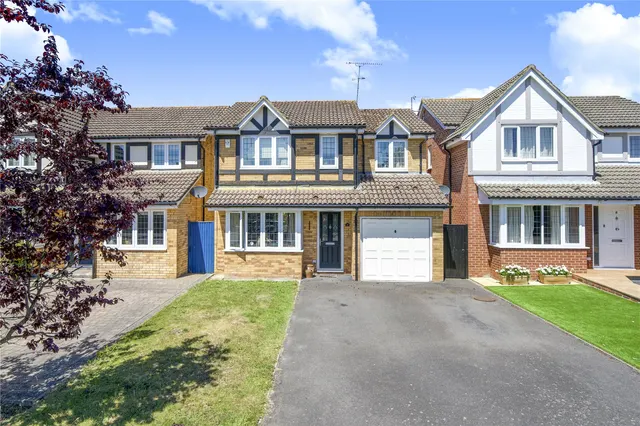 Rubus Close, West End, GU24, photo 1