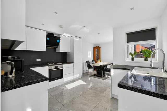 Photo 3 — East Grinstead, RH19 2HG