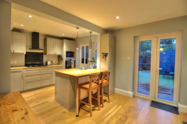 Bramble Road, Petersfield, GU31, photo 3