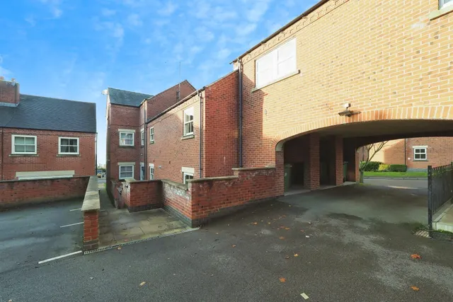Jaeger Close, Belper, DE56, photo 1