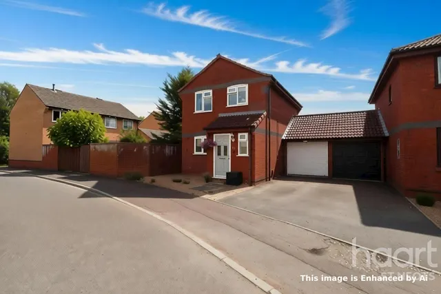 Carisbrooke Way, Eynesbury, PE19, photo 1